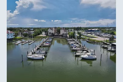 1140 Fm-2094 #104A, Kemah, TX 77565 - Photo 17
