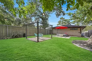 115 S 8th St, Alvin, TX 77511 - Photo 25