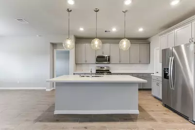 3205 21st Street N, Texas City, TX 77590 - Photo 9