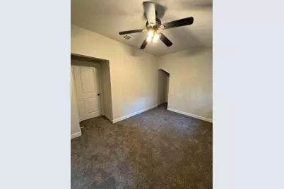 8105 Parker Road, Houston, TX 77078 - Photo 11