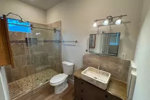 8105 Parker Rd, Houston, TX 77078 - Photo 7