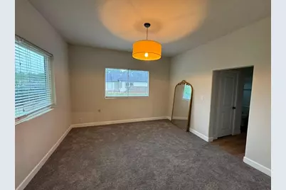 8105 Parker Road, Houston, TX 77078 - Photo 7