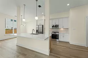 1803 Palmetto Landing Dr, Houston, TX 77009 - Photo 9