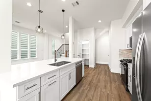 1803 Palmetto Landing Dr, Houston, TX 77009 - Photo 17
