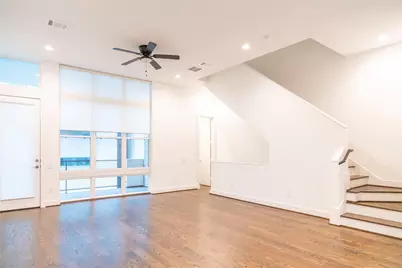 5869 E Post Oak Lane, Houston, TX 77055 - Photo 11