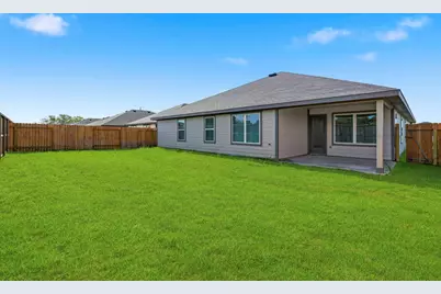 111 Wildflower Lane, Dayton, TX 77535 - Photo 9