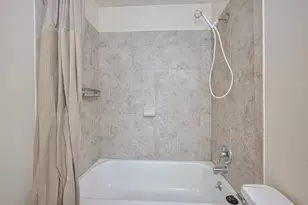 6500 Sands Point Dr, Houston, TX 77074 - Photo 25