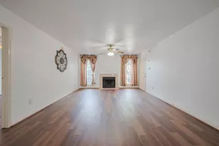 6500 Sands Point Dr, Houston, TX 77074 - Photo 9