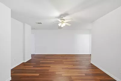 19035 Remington Mill Drive, Houston, TX 77073 - Photo 9