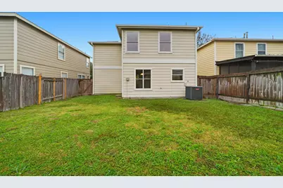 19035 Remington Mill Drive, Houston, TX 77073 - Photo 23