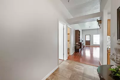 3310 Country Meadows Court, Pearland, TX 77584 - Photo 5