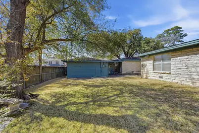 605 Hilliard Street, Conroe, TX 77301 - Photo 15