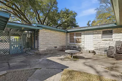 605 Hilliard Street, Conroe, TX 77301 - Photo 13