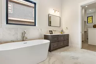 1127 Wynnwood Ln, Houston, TX 77008 - Photo 25