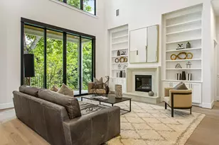 1127 Wynnwood Ln, Houston, TX 77008 - Photo 9