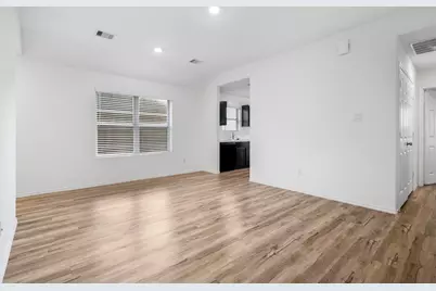 14519 Broadbury Pond Road, Rosharon, TX 77583 - Photo 5