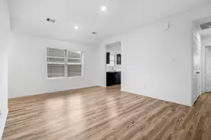 14519 Broadbury Pond Rd, Rosharon, TX 77583 - Photo 5