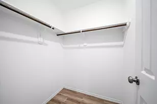 14519 Broadbury Pond Rd, Rosharon, TX 77583 - Photo 11