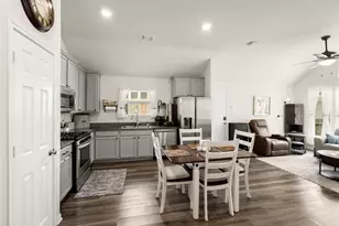 206 N Lynx Trail, Montgomery, TX 77316 - Photo 7