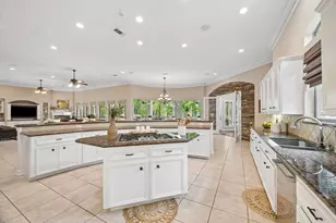 9519 Clubhouse Cir, Magnolia, TX 77354 - Photo 11