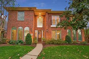 5349 Val Verde St, Houston, TX 77056 - Photo 1