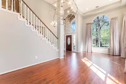 15 Larks Aire Place, The Woodlands, TX 77381 - Photo 5