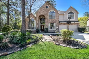 15 Larks Aire Pl, The Woodlands, TX 77381 - Photo 1