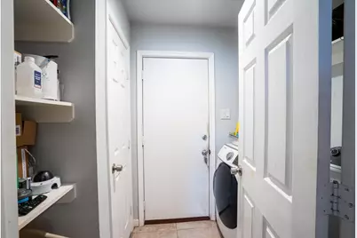 5938 Southlark Street, Houston, TX 77033 - Photo 31