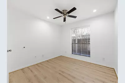 2120 Wilcrest Drive #122, Houston, TX 77042 - Photo 11