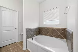 12830 Spruce Cir, Tomball, TX 77375 - Photo 29