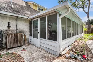 8019 Sharpview Dr, Houston, TX 77036 - Photo 35