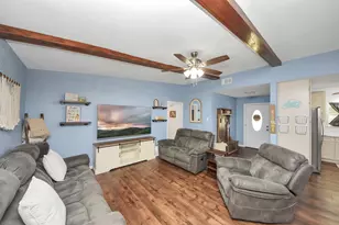 1405 Avenue G, Danbury, TX 77534 - Photo 13