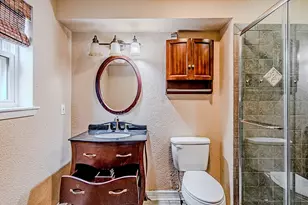 2710 Burke Rd, Pasadena, TX 77502 - Photo 17