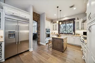 2831 North Cotswold Manor Drive, Houston, TX 77339 - Photo 15