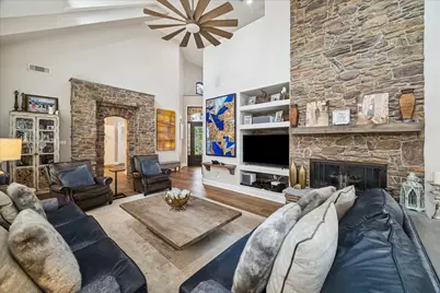 2831 N Cotswold Manor Drive, Houston, TX 77339 - Photo 11