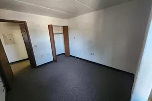 410 Short St, Ellwood City, PA 16117 - Photo 3