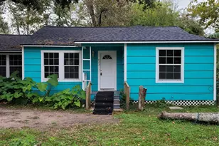 822 Retama St, La Marque, TX 77568 - Photo 1