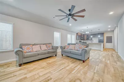 7919 Cypress Country Drive, Cypress, TX 77433 - Photo 7