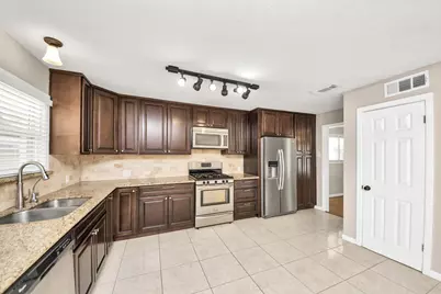3419 Norris Drive, Houston, TX 77025 - Photo 15