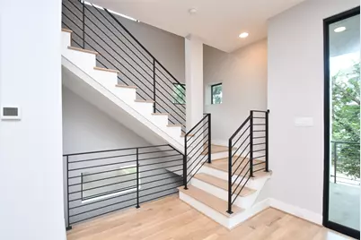 818 Knox Street, Houston, TX 77007 - Photo 19