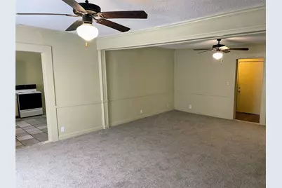 508 N Madison Street, Madisonville, TX 77864 - Photo 5