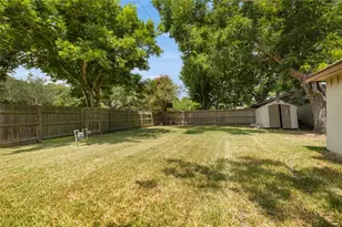 1103 Pecan Cir, Seabrook, TX 77586 - Photo 15