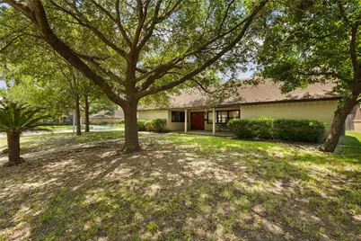 1103 Pecan Circle, Seabrook, TX 77586 - Photo 11