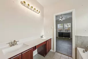 14211 Blanco Dr, Baytown, TX 77523 - Photo 23