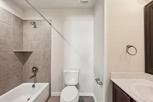 14211 Blanco Dr, Baytown, TX 77523 - Photo 35