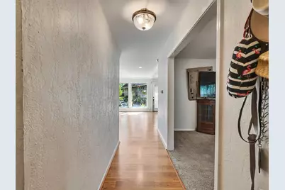10411 Summerhill Drive, Houston, TX 77070 - Photo 5