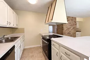 7526 Goldfinch Dr, Humble, TX 77396 - Photo 13
