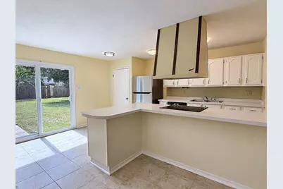 7526 Goldfinch Drive, Humble, TX 77396 - Photo 15