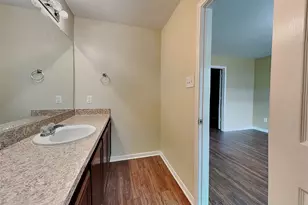 22270 Queenbury Hills Dr, Houston, TX 77073 - Photo 9