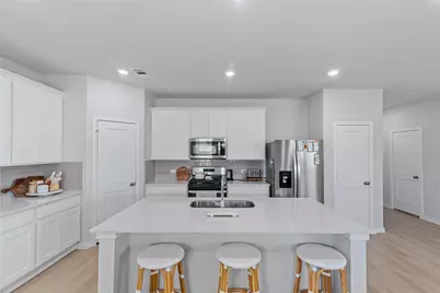 123 Alset Circle, Magnolia, TX 77354 - Photo 5